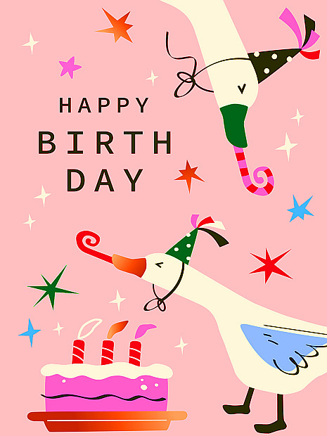 Das Bild zeigt eine Geburtstagsillustration mit zwei Gänsen, die Partyhüte tragen und Partytröten benutzen. Der Hintergrund ist rosa und mit bunten Sternen dekoriert. Am unteren Rand befindet sich eine Geburtstagstorte mit drei brennenden Kerzen. Im oberen Bereich steht der Schriftzug „Happy Birthday“.